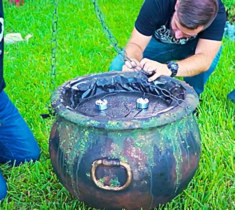 DIY Witch Cauldron: Turn Ordinary Items into Magical Home Decor